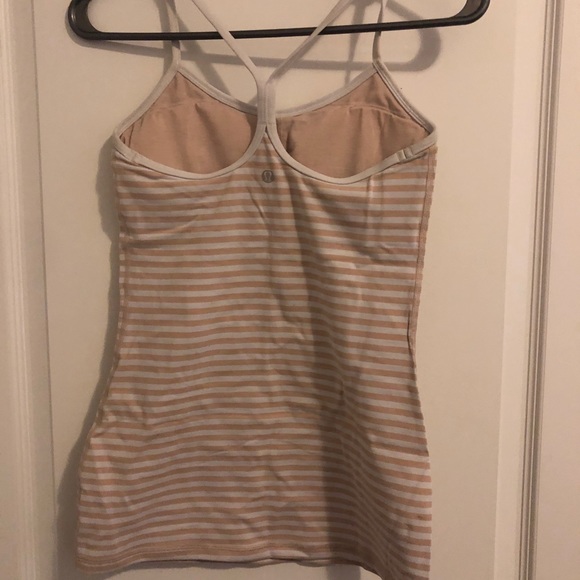 Lululemon Power Y Tank - Picture 2 of 3